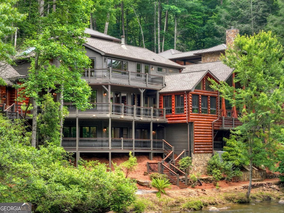 5 bedroom, 6 bathroom, 8,142 sq ft cabin,single family residence for sale at 192 Delphi Hills Lane, Mccaysville, GA 30555 — photo 7