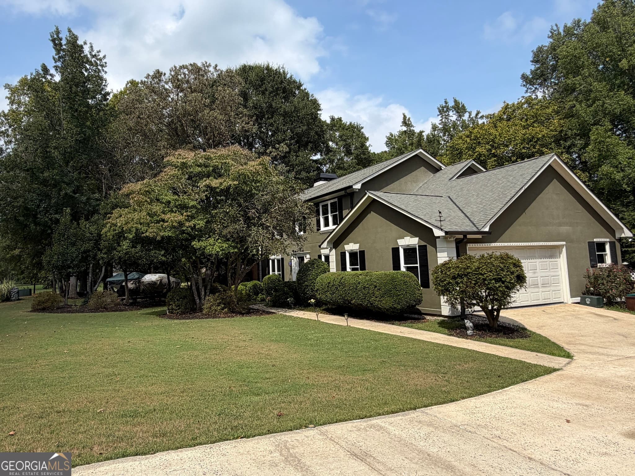 4 bedroom, 3.5 bathroom, 3,262 sq ft single family residence for sale at 181 Elderberry Circle, Athens, GA 30605 — photo 1 of 56