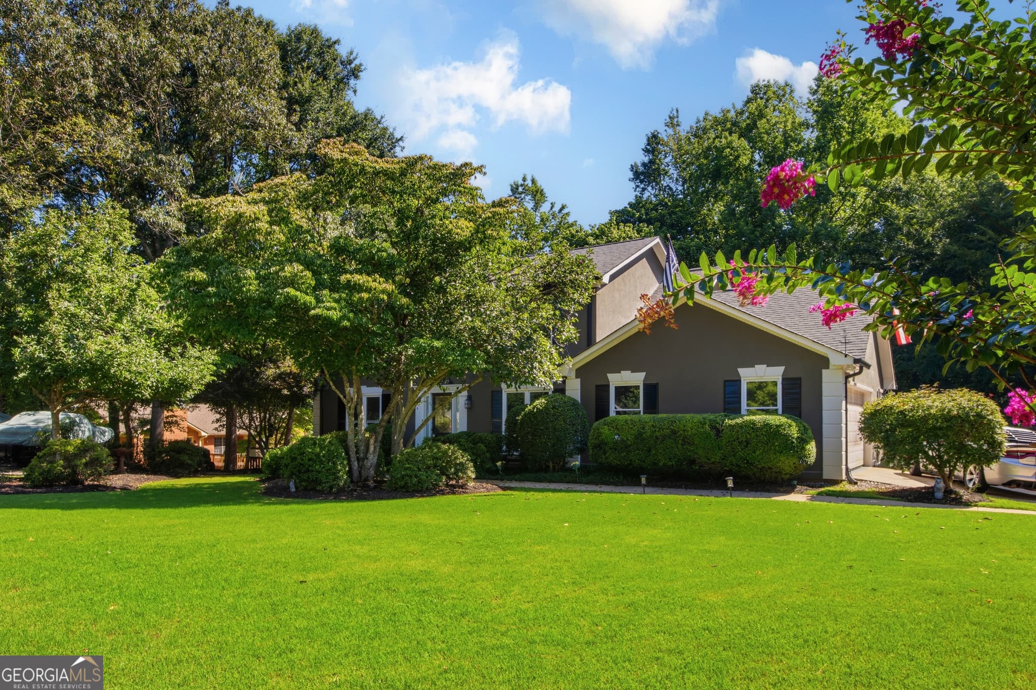 4 bedroom, 3.5 bathroom, 3,262 sq ft single family residence for sale at 181 Elderberry Circle, Athens, GA 30605 — photo 4