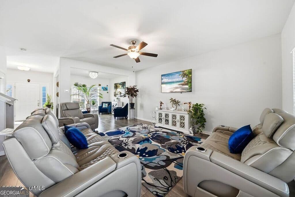 4 bedroom, 3.5 bathroom, 2,644 sq ft single family residence for sale at 276 Chestnut Drive, Brunswick, GA 31523 — photo 8