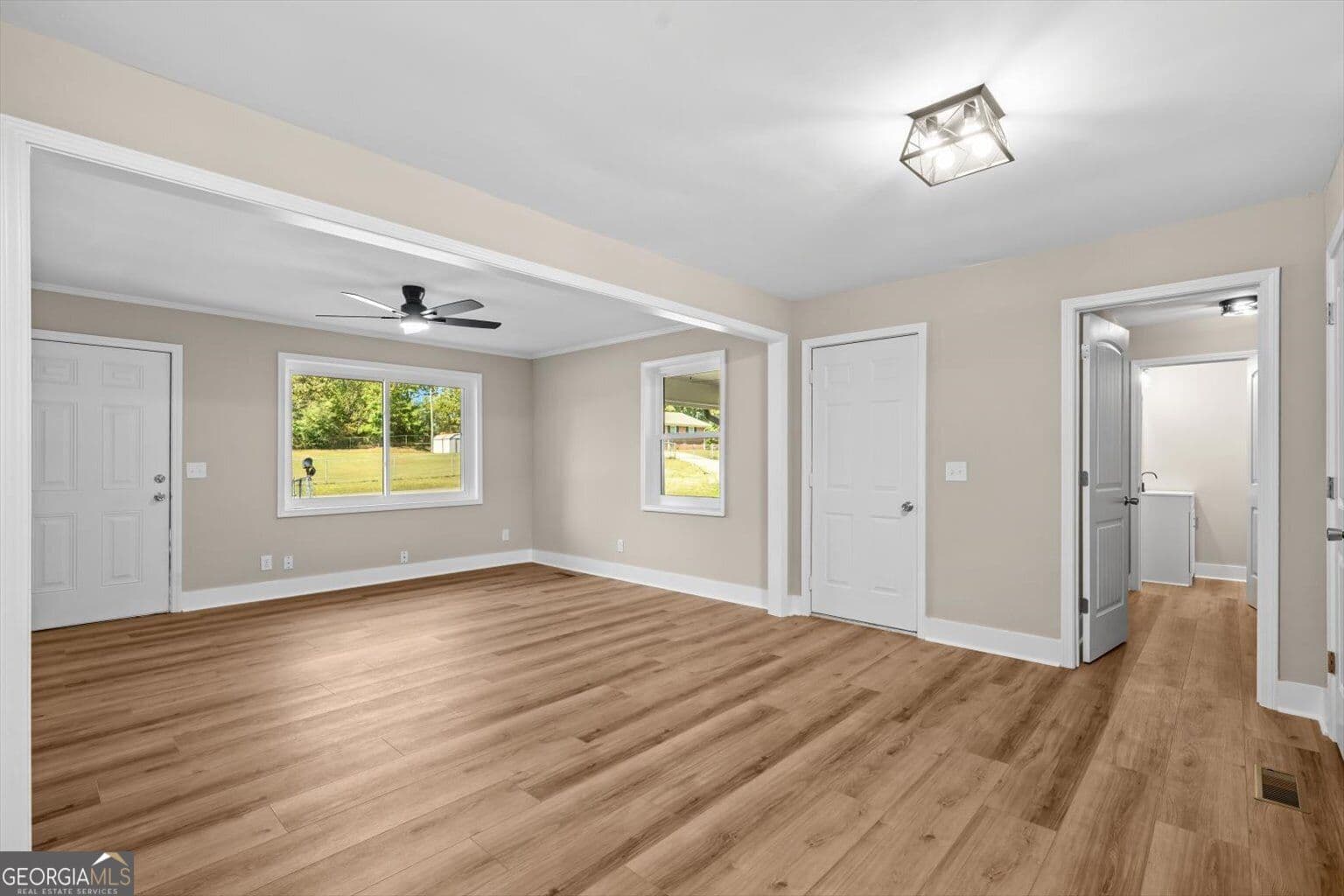 3 bedroom, 1.5 bathroom, 1,075 sq ft single family residence for sale at 239 Mountain View Circle, Chatsworth, GA 30705 — photo 6