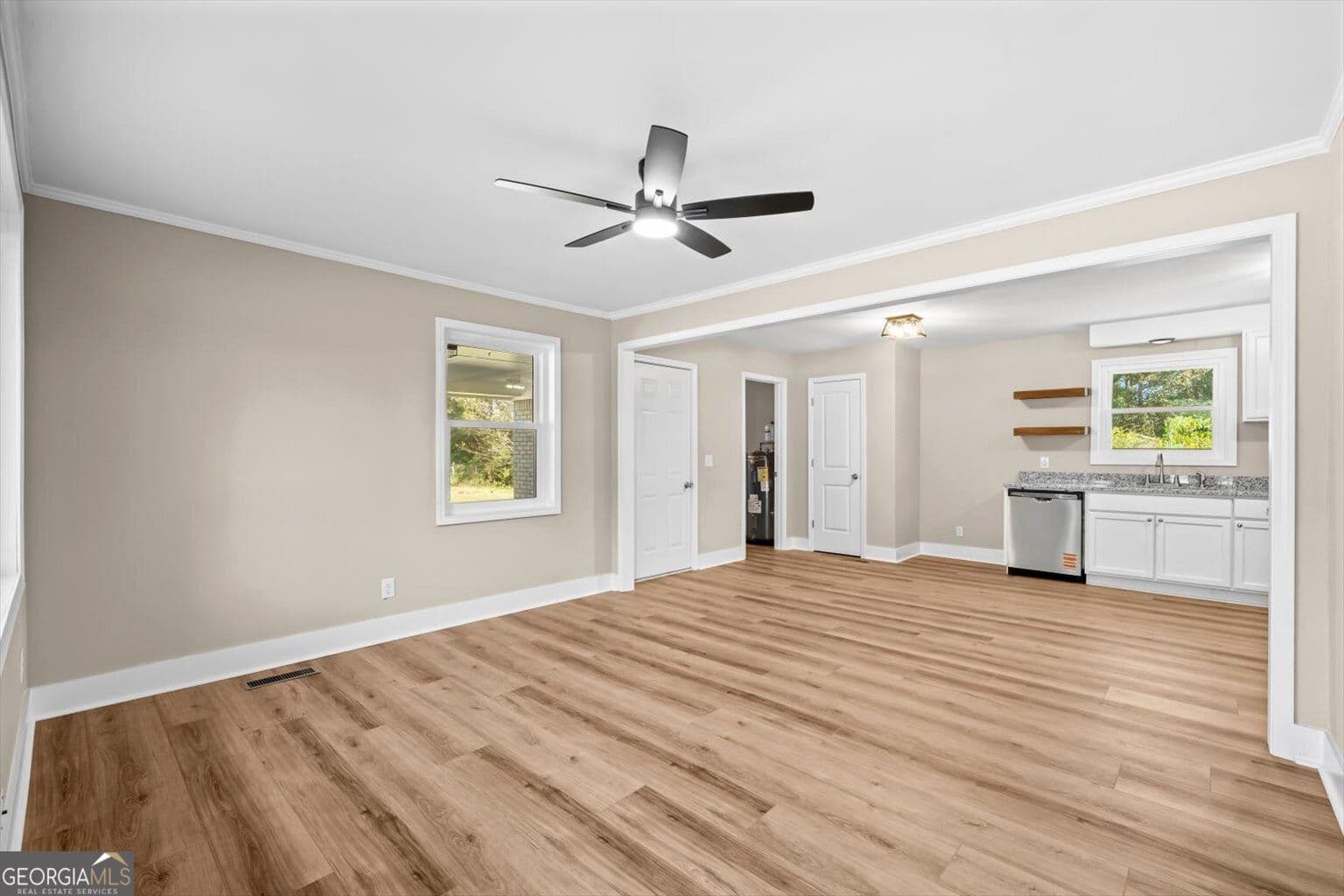 3 bedroom, 1.5 bathroom, 1,075 sq ft single family residence for sale at 239 Mountain View Circle, Chatsworth, GA 30705 — photo 4