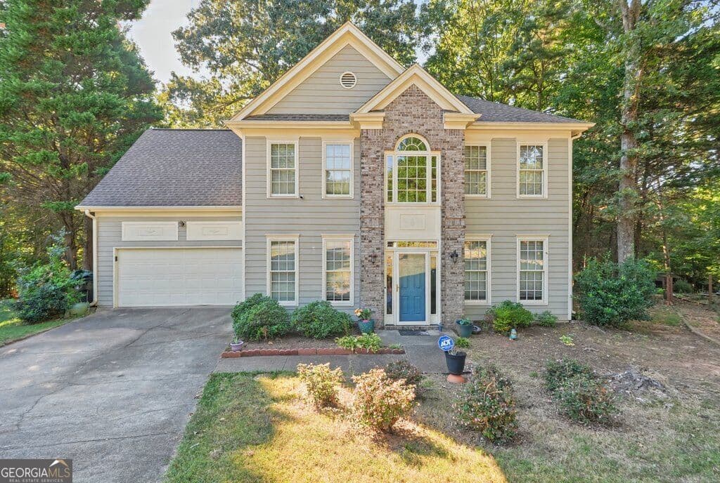 4 bedroom, 2.5 bathroom, 2,224 sq ft single family residence for sale at 2208 Thicket Court, Acworth, GA 30102 — photo 1 of 48