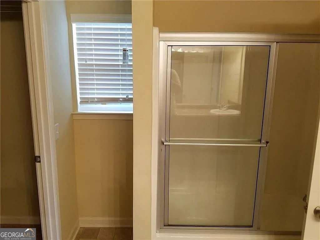 4 bedroom, 2.5 bathroom single family residence for rent at 783 Lobdale Falls Drive, Lawrenceville, GA 30045 for $1,999 a month — photo 8