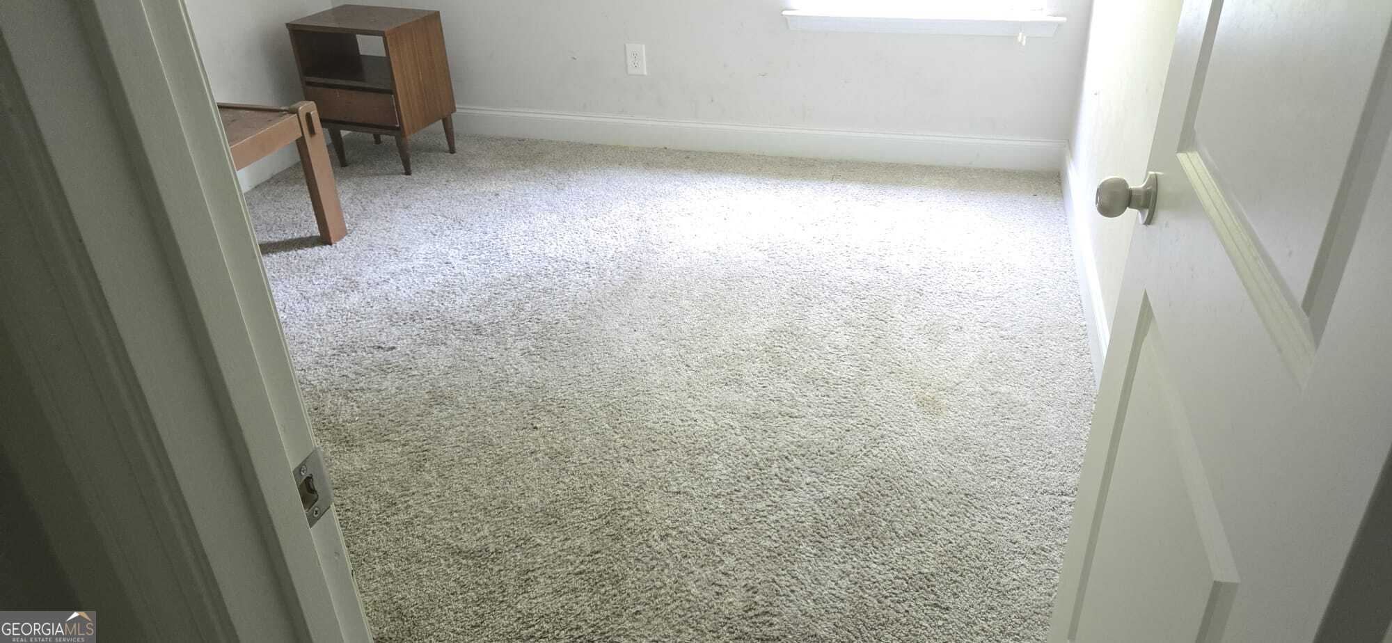 3 bedroom, 2.5 bathroom, 1,636 sq ft townhouse for sale at 10172 Benton Woods Drive, Covington, GA 30014 — photo 9