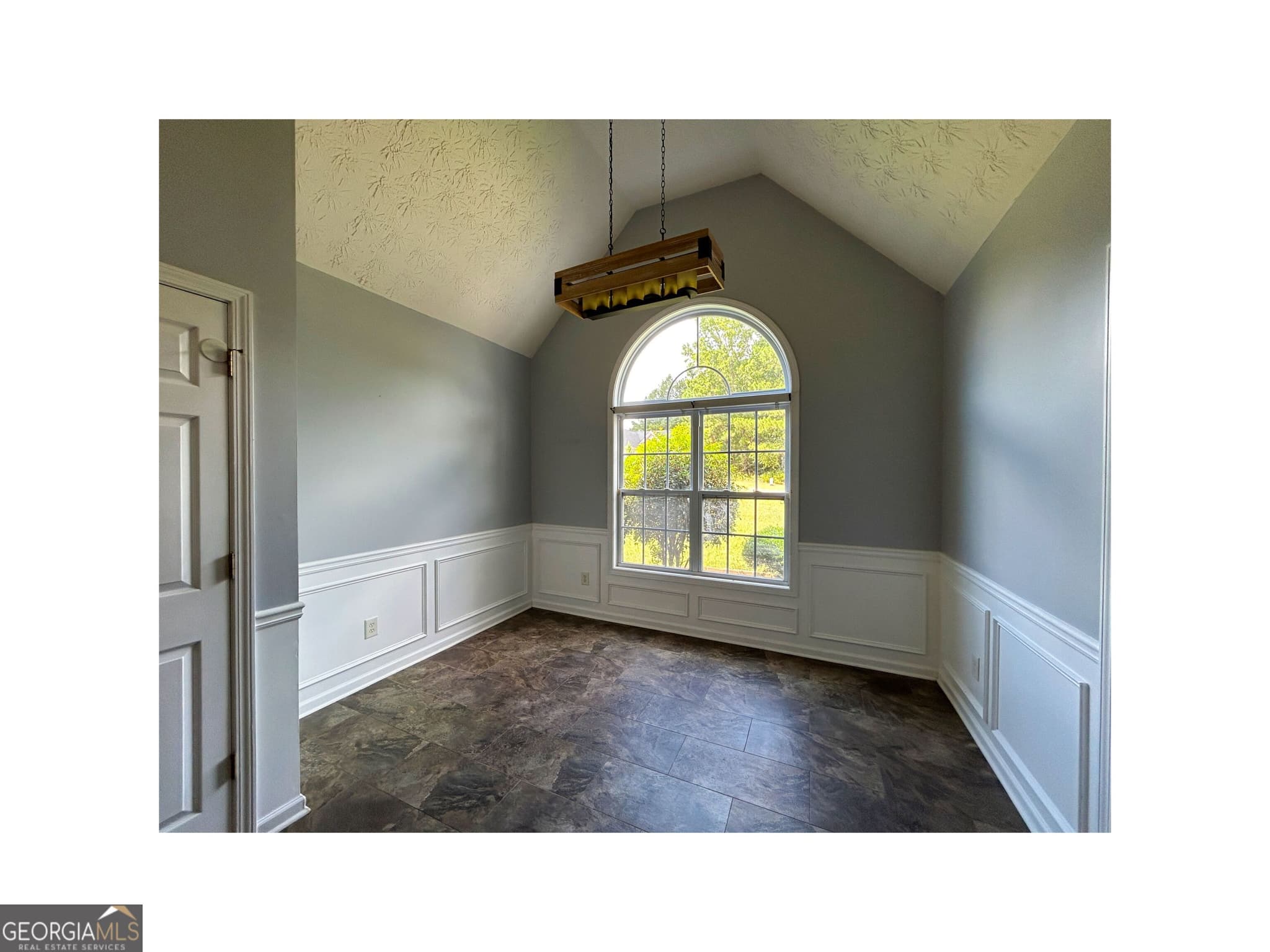 4 bedroom, 2 bathroom, 1,690 sq ft single family residence for rent at 344 River Landing Drive, Monroe, GA 30656 for $1,900 a month — photo 9