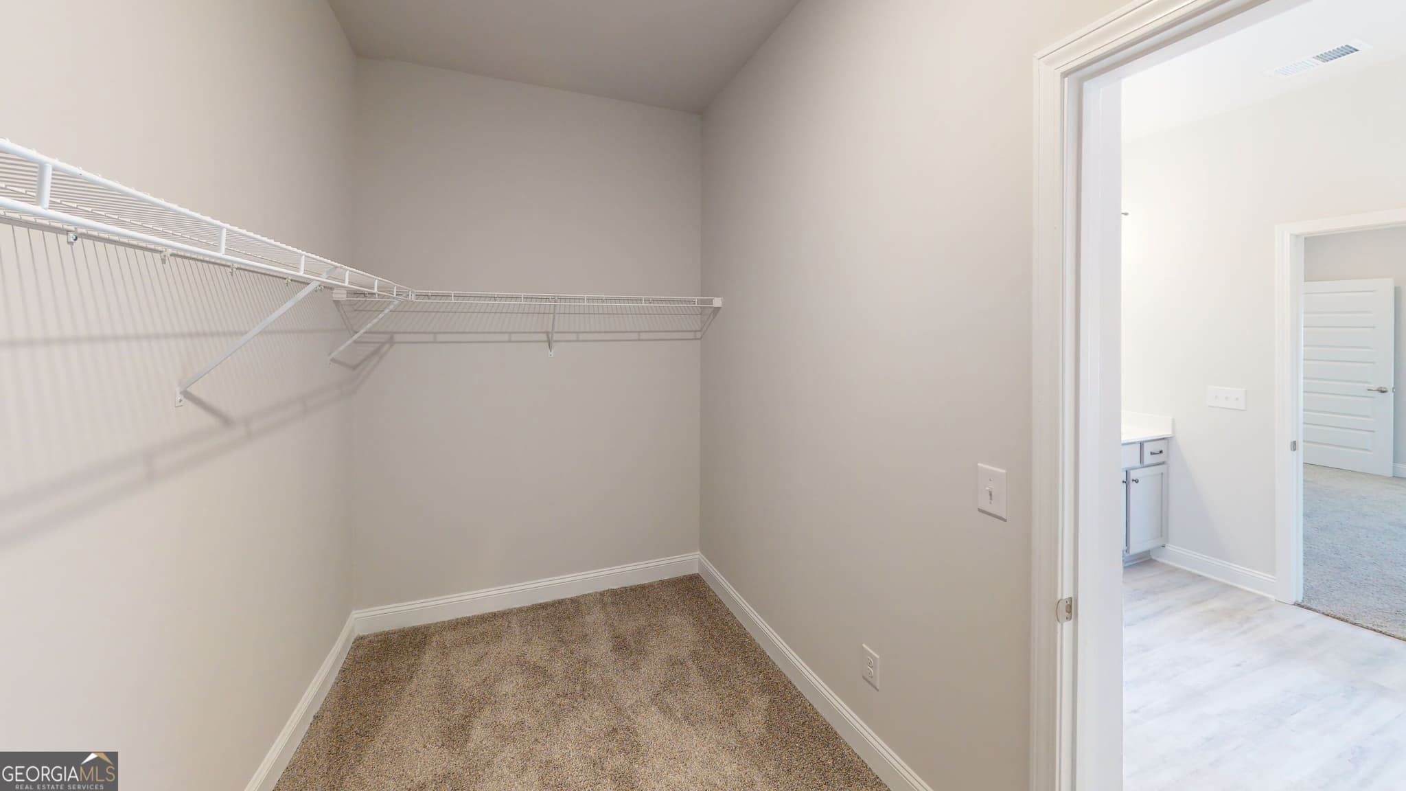 4 bedroom, 2 bathroom, 1,902 sq ft single family residence for sale at 1033 Holliday Pass, Griffin, GA 30223 — photo 3