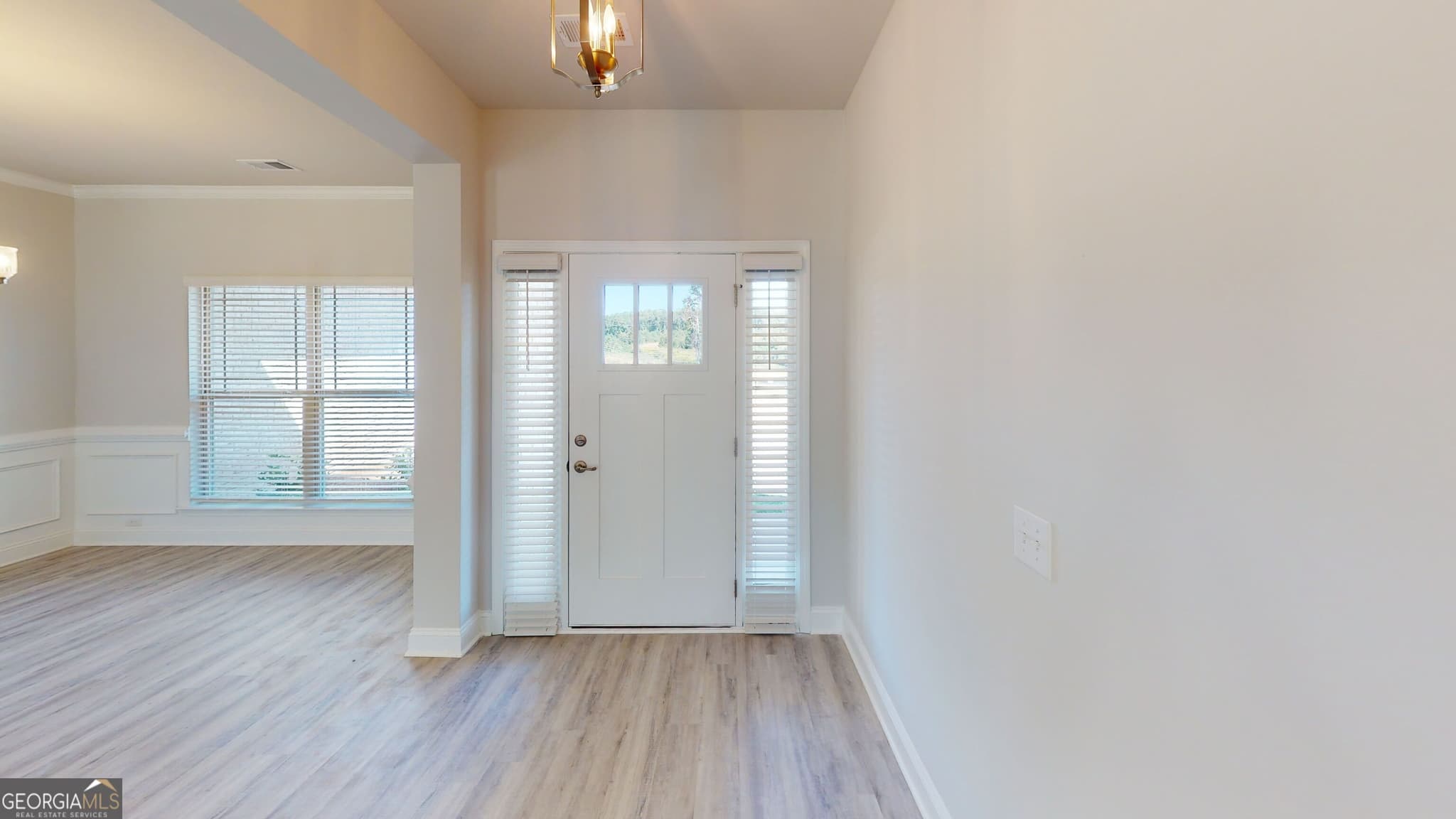 4 bedroom, 2 bathroom, 1,902 sq ft single family residence for sale at 1033 Holliday Pass, Griffin, GA 30223 — photo 5