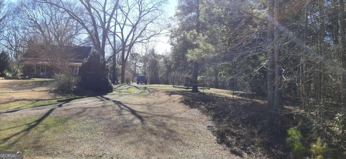 2 bedroom, 1 bathroom, 1,120 sq ft single family residence for sale at 11953 Henderson Mountain Road, Fairmount, GA 30139 — photo 3