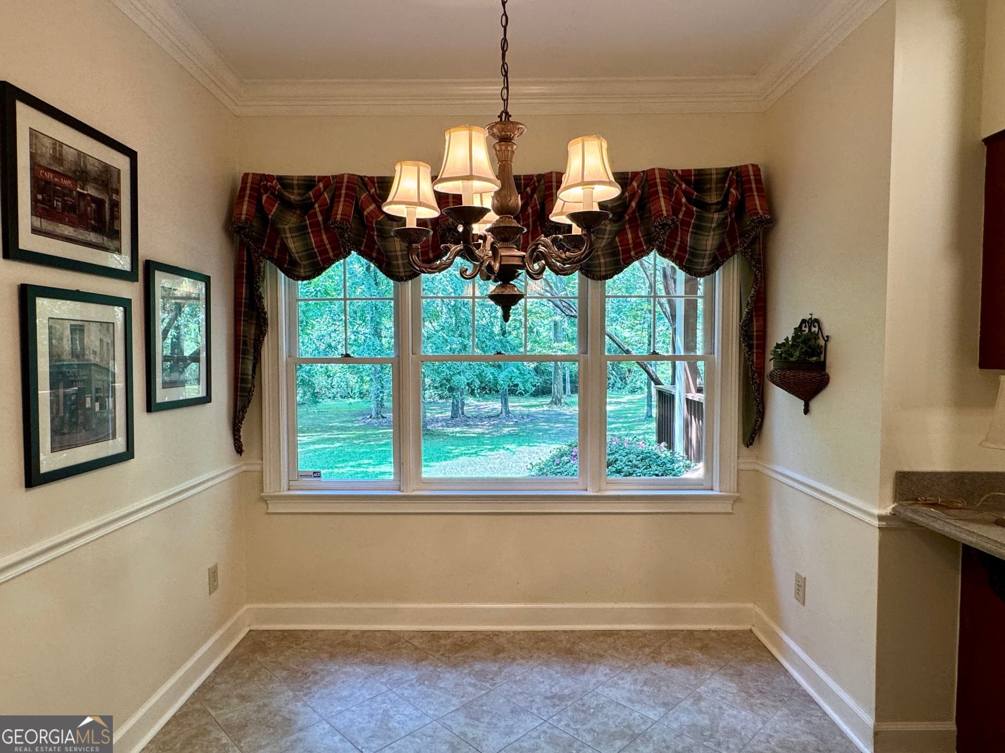 5 bedroom, 3.5 bathroom, 3,466 sq ft single family residence for sale at 107 Trillium Terrace, Macon, GA 31210 — photo 4