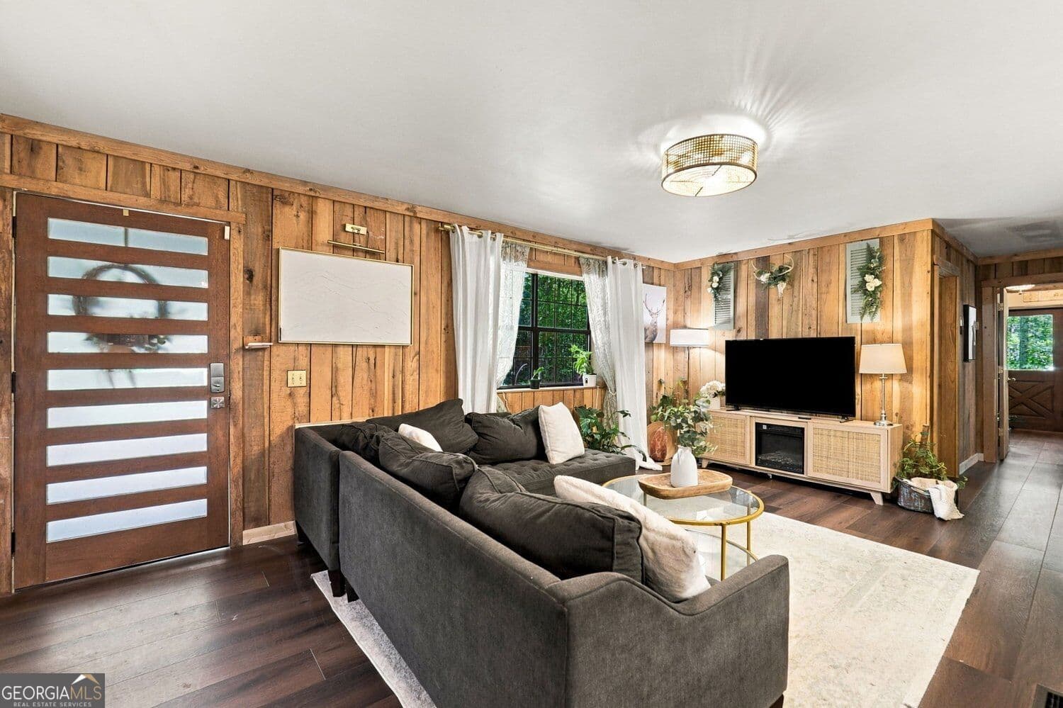 3 bedroom, 1 bathroom, 1,233 sq ft cabin,single family residence for sale at 299 Yellow Bluff Road, Dahlonega, GA 30533 — photo 4