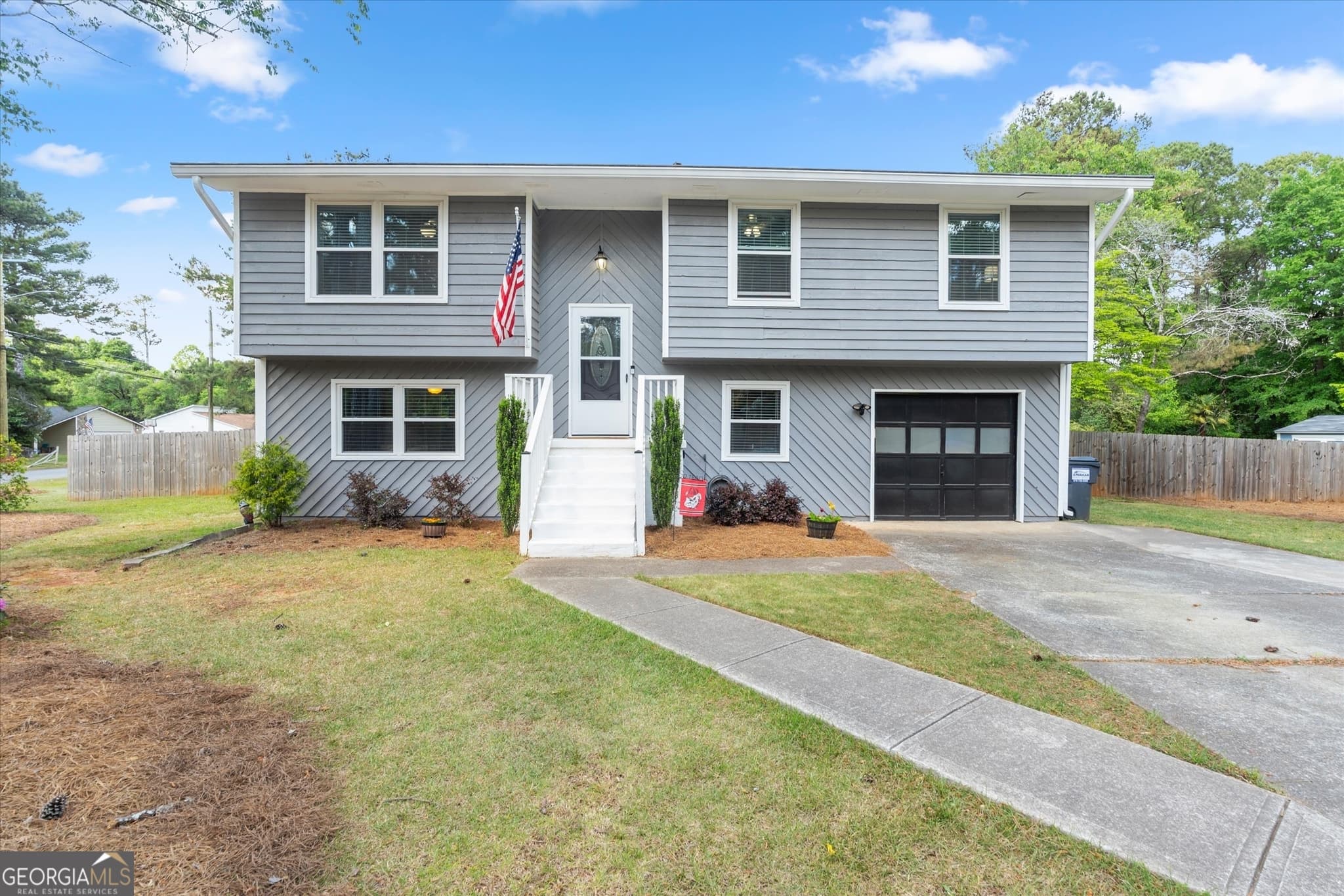 4 bedroom, 2 bathroom, 1,790 sq ft single family residence sold at 1501 Jamerson Landing, Marietta, GA 30066