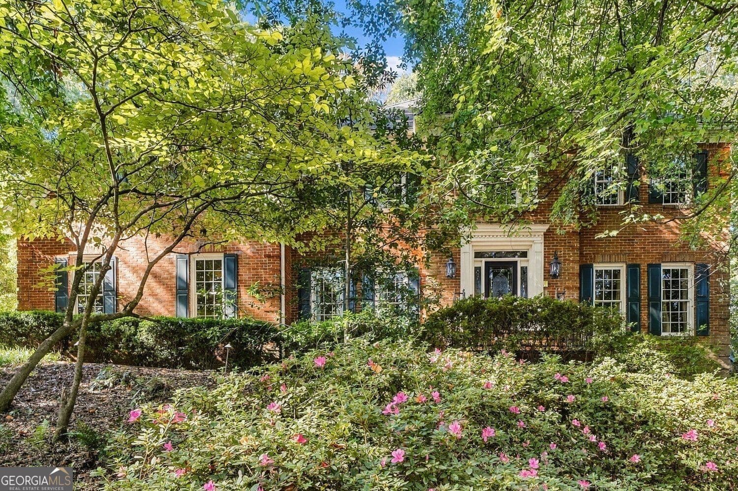 5 bedroom, 4 bathroom, 4,305 sq ft single family residence for sale at 5358 Brooke Farm Drive, Atlanta, GA 30338 — photo 1 of 75
