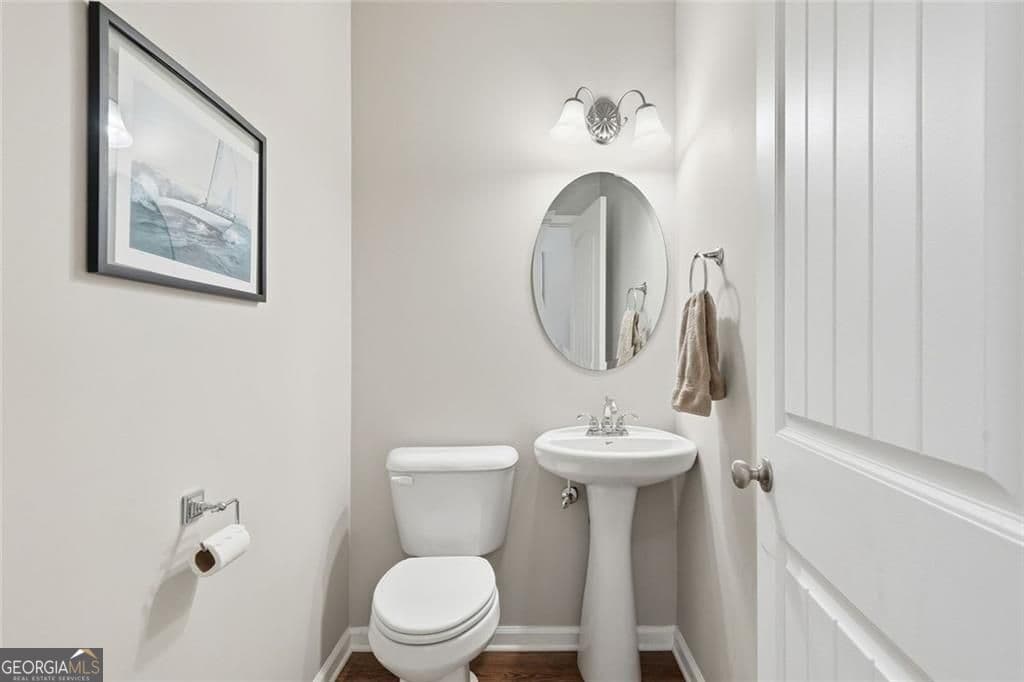 3 bedroom, 2.5 bathroom, 2,136 sq ft townhouse for sale at 28 Sandstone Drive, Jasper, GA 30143 — photo 9