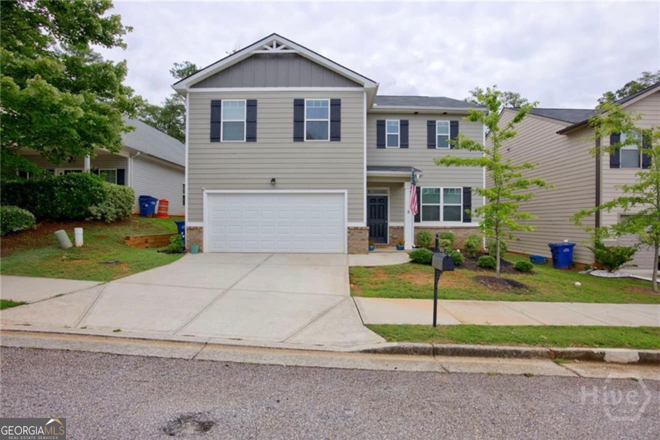 4 bedroom, 2.5 bathroom, 2,976 sq ft single family residence for rent at 325 Park West Boulevard, Athens, GA 30606 for $2,600 a month — photo 1 of 32