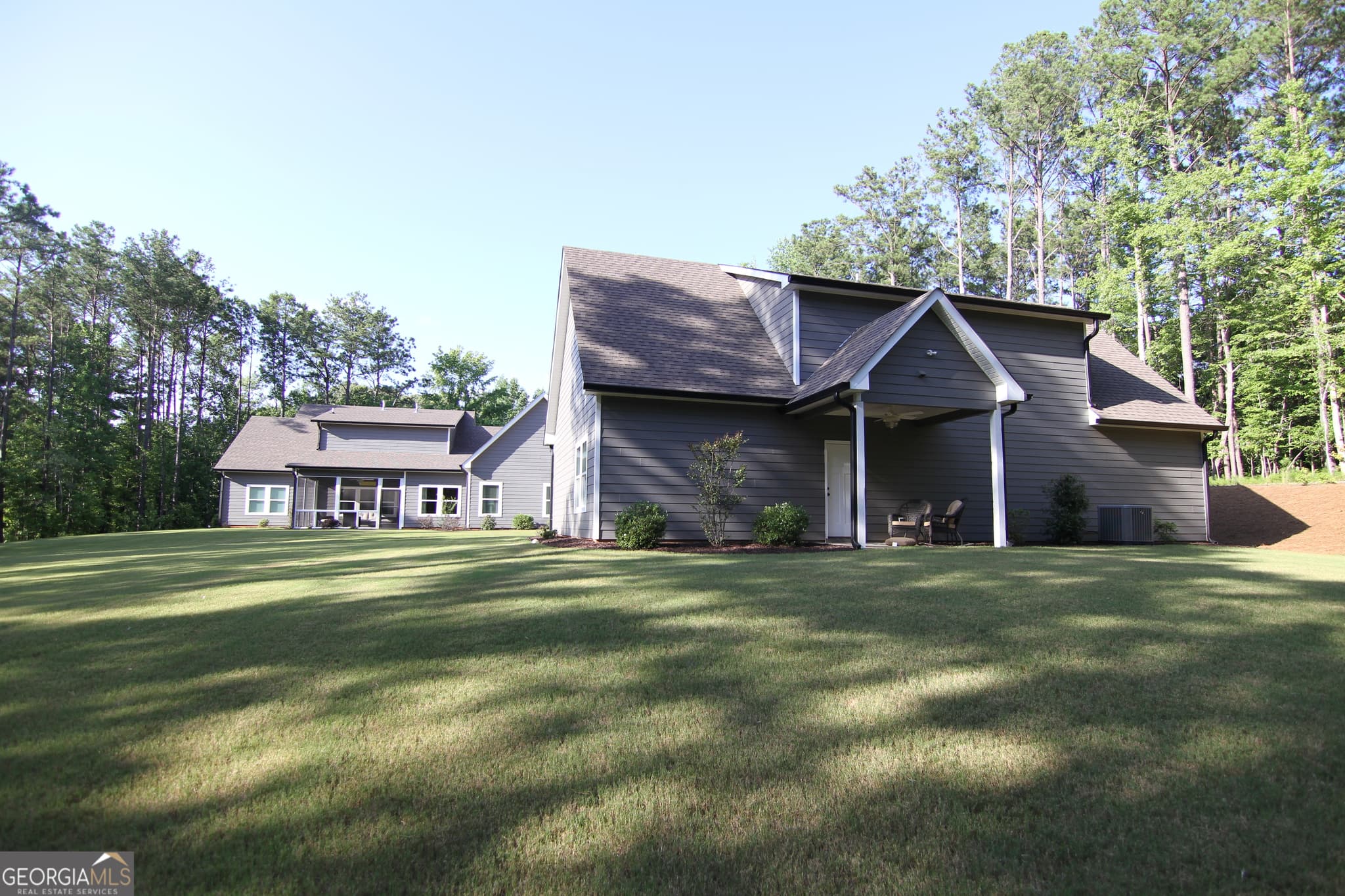 5 bedroom, 5.5 bathroom, 3,722 sq ft single family residence for sale at 465 Buddy West Road, Newnan, GA 30263 — photo 6