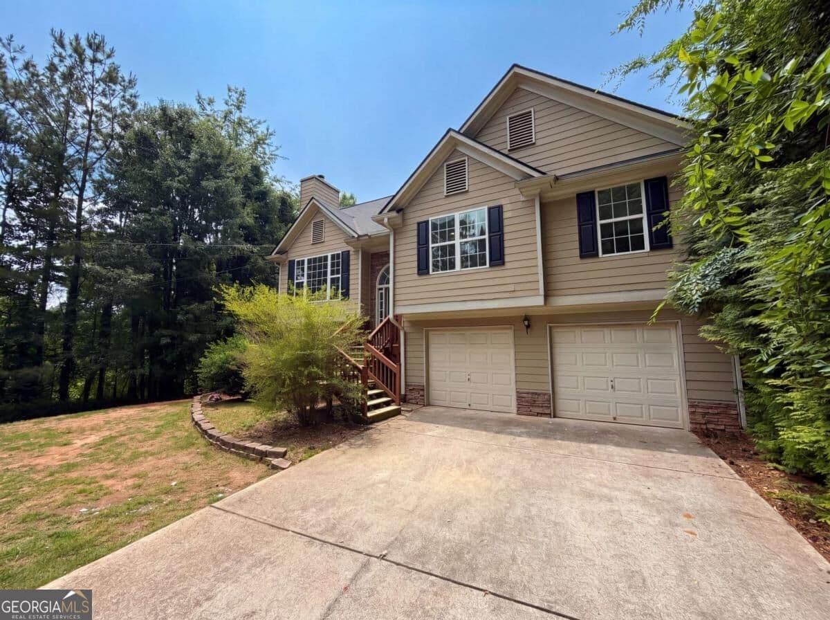 3 bedroom, 3 bathroom, 1,789 sq ft single family residence for sale at 3548 Herren Drive, Smyrna, GA 30082 — photo 2