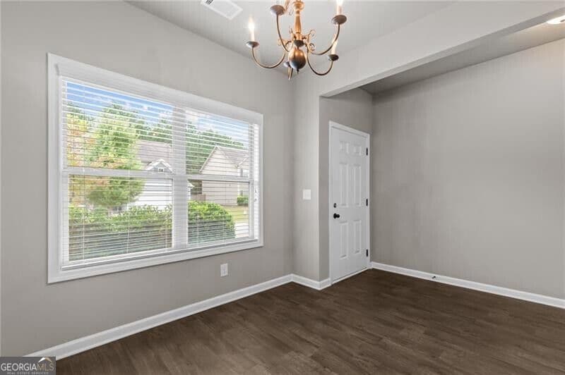 4 bedroom, 2.5 bathroom, 2,045 sq ft single family residence for rent at 891 Walnut Woods Drive, Braselton, GA 30517 for $2,150 a month — photo 5