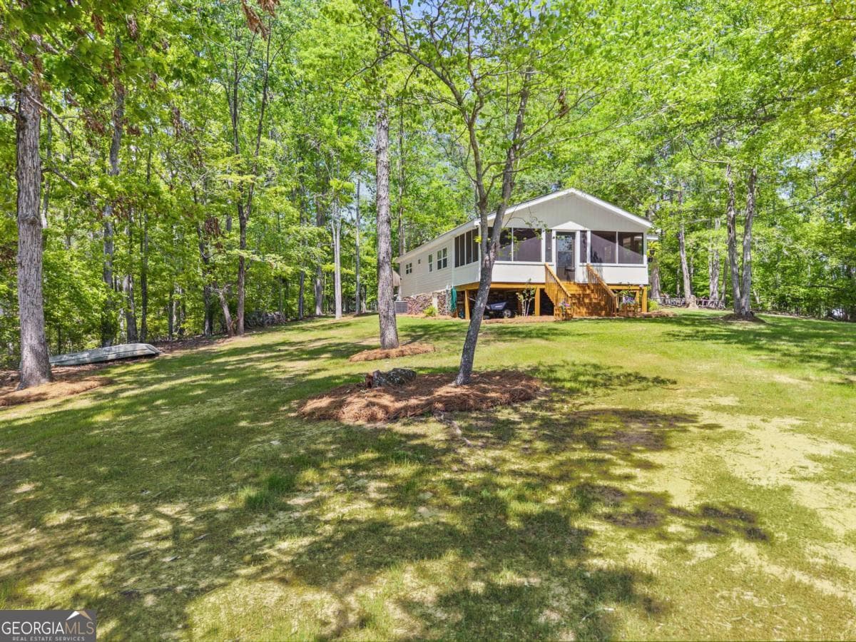 2 bedroom, 2 bathroom, 1,000 sq ft single family residence sold at 123 S Spring Road, Eatonton, GA 31024