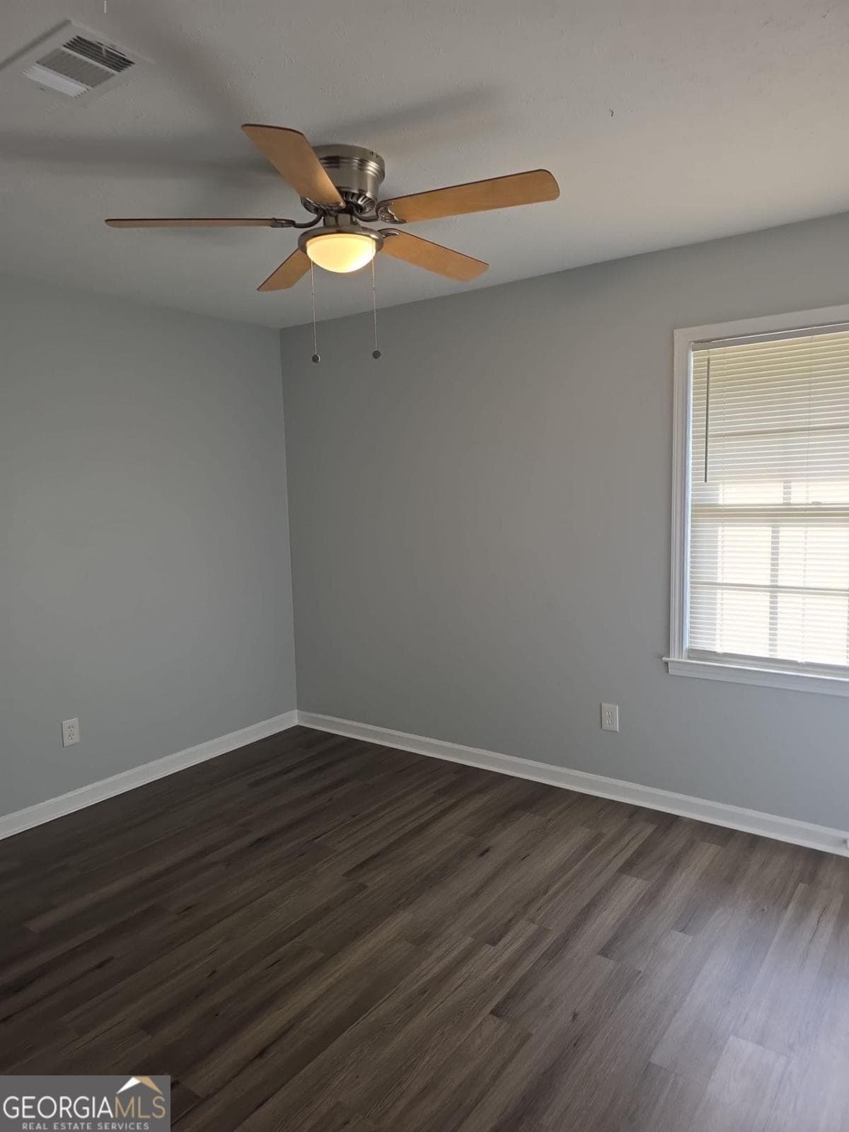 3 bedroom, 1 bathroom, 1,074 sq ft single family residence for sale at 122 Longstreet Circle, Oxford, GA 30054 — photo 5