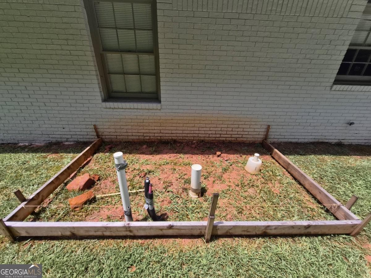 3 bedroom, 1 bathroom, 1,074 sq ft single family residence for sale at 122 Longstreet Circle, Oxford, GA 30054 — photo 10
