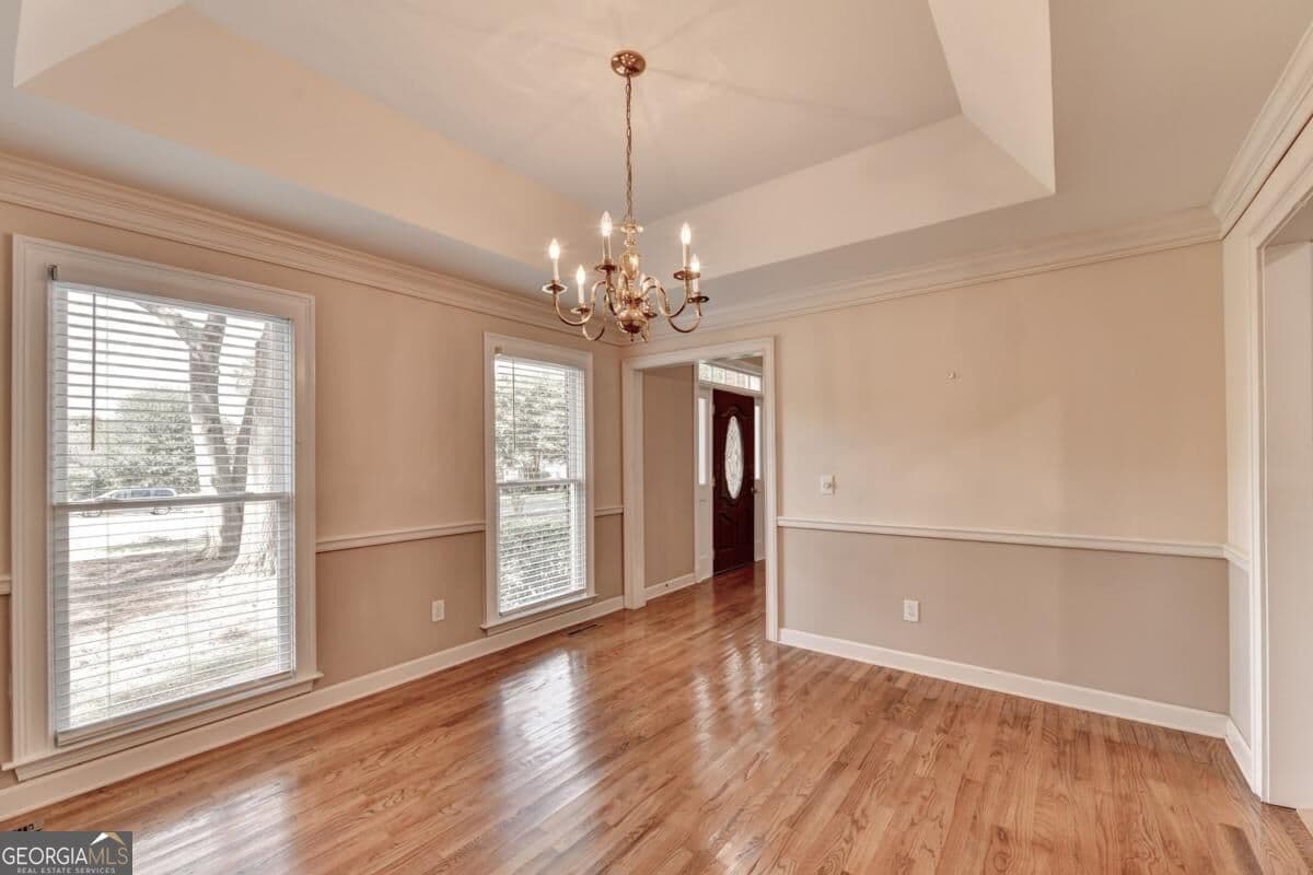 5 bedroom, 3.5 bathroom, 3,281 sq ft single family residence for sale at 5 Devon Court, Cartersville, GA 30120 — photo 8