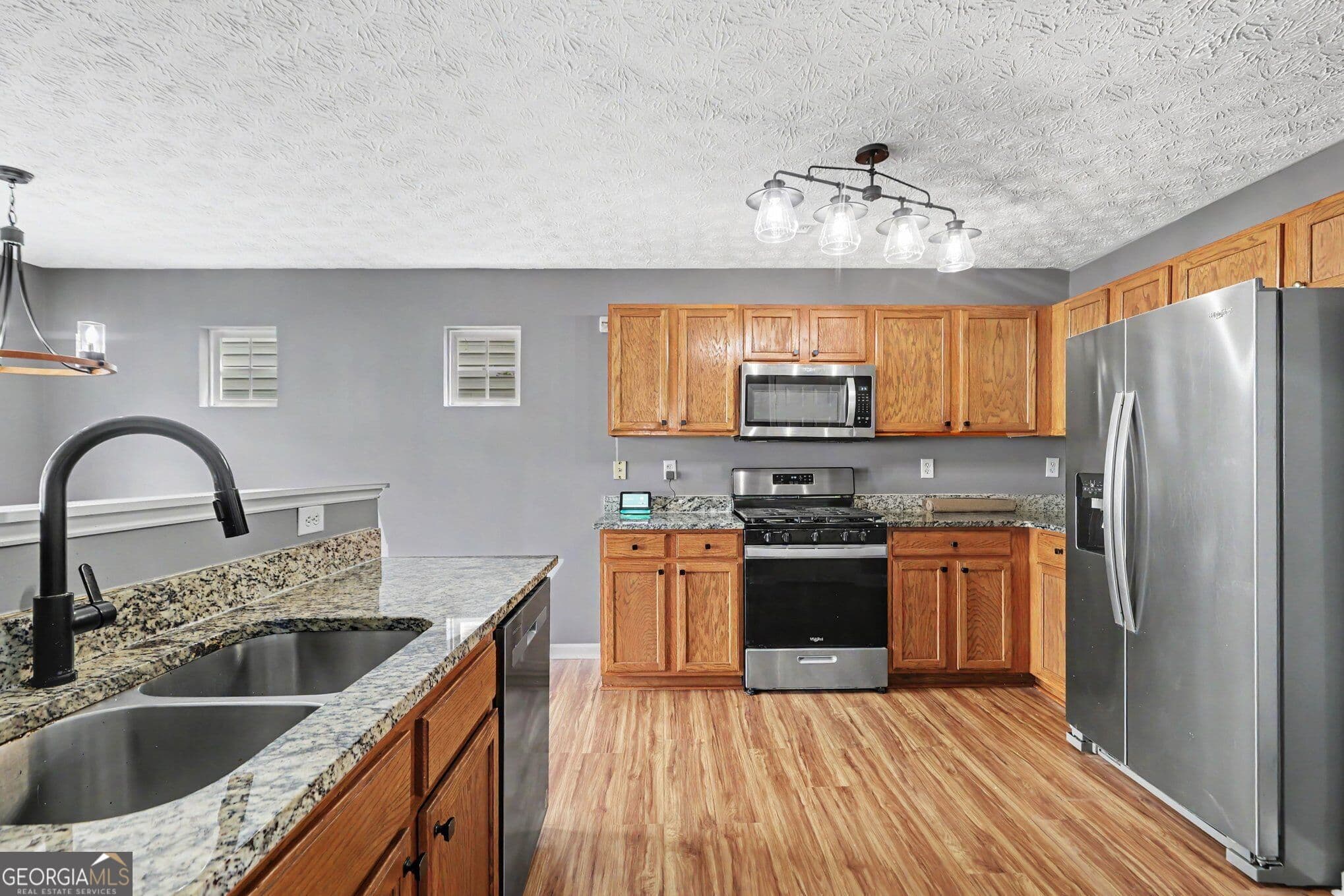 3 bedroom, 2.5 bathroom, 1,528 sq ft single family residence for rent at 74 Slate Drive, Dallas, GA 30132 for $2,275 a month — photo 5