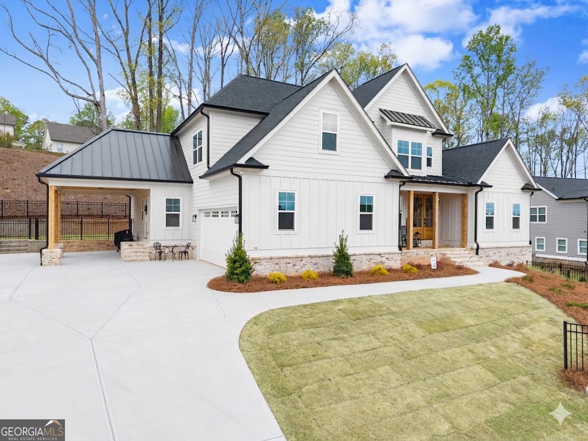 4 bedroom, 3.5 bathroom, 3,367 sq ft single family residence for sale at 7055 Sanctuary Drive, Jefferson, GA 30549 — photo 2