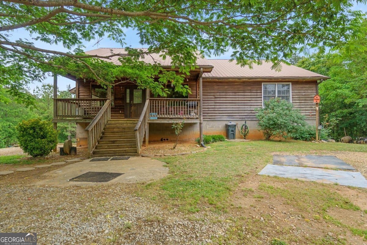 4 bedroom, 2.5 bathroom, 3,540 sq ft single family residence for sale at 1050 Pintail Lane, Madison, GA 30650 — photo 1 of 52
