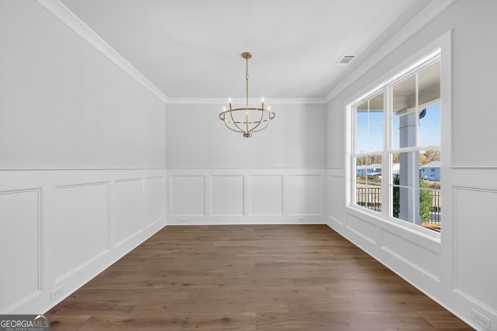 4 bedroom, 2.5 bathroom, 2,633 sq ft single family residence for sale at 5662 Evelyn Lane, Flowery Branch, GA 30542 — photo 5