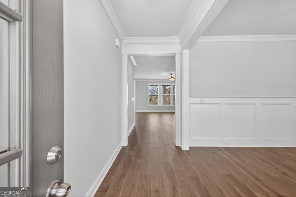4 bedroom, 2.5 bathroom, 2,633 sq ft single family residence for sale at 5662 Evelyn Lane, Flowery Branch, GA 30542 — photo 4