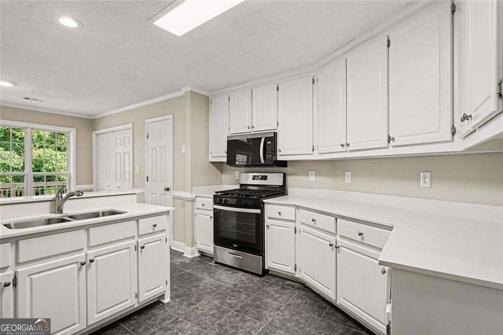 4 bedroom, 3 bathroom, 5,142 sq ft single family residence for sale at 630 Brookgreen Place, Mcdonough, GA 30252 — photo 9