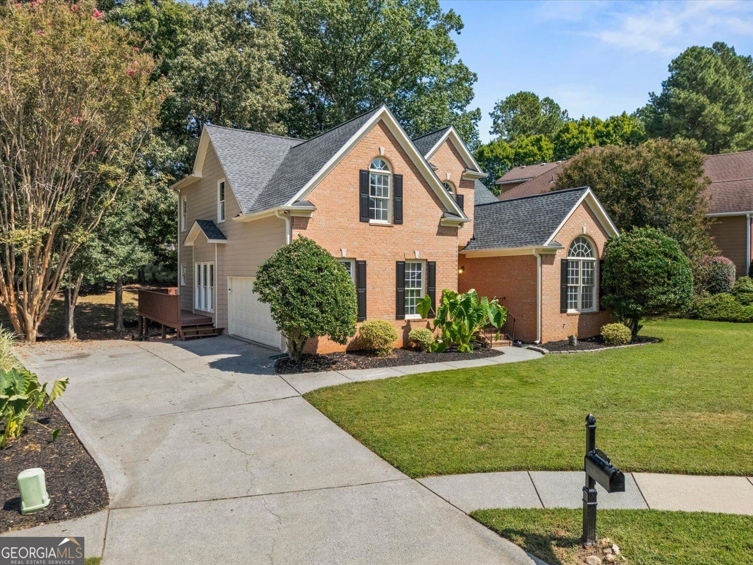 4 bedroom, 2.5 bathroom, 2,319 sq ft single family residence for sale at 2952 Stanton Court, Kennesaw, GA 30144 — photo 3
