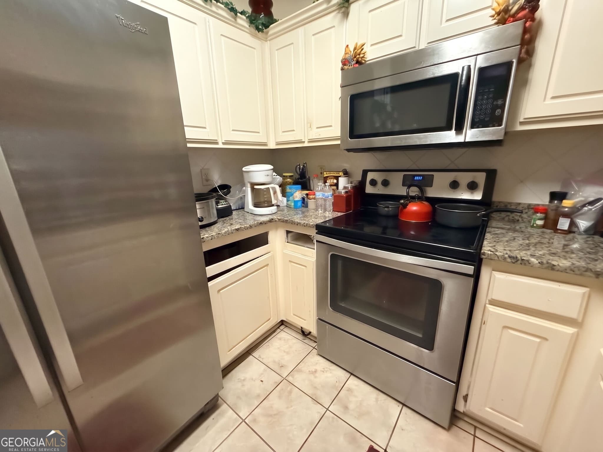 2 bedroom, 2 bathroom, 1,240 sq ft townhouse for sale at 53 Bay Branch Boulevard, Fayetteville, GA 30214 — photo 6