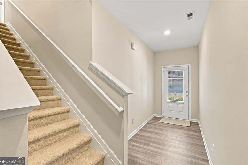 3 bedroom, 2.5 bathroom, 1,772 sq ft townhouse for sale at 1491 Ben Park Way, Grayson, GA 30017 — photo 3