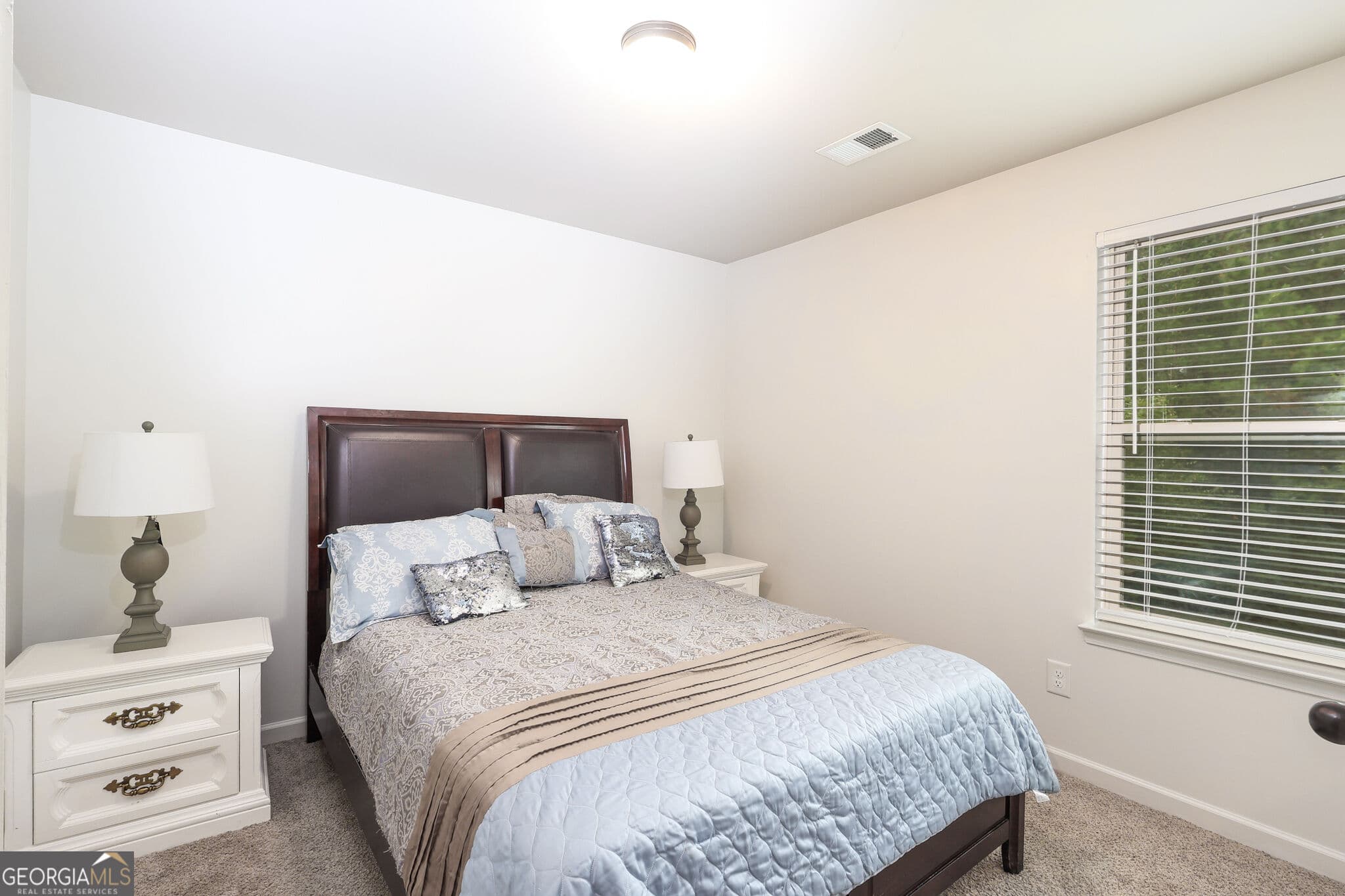 4 bedroom, 2.5 bathroom, 2,080 sq ft townhouse for rent at 7867 Rock Rose Lane, Fairburn, GA 30213 for $2,350 a month — photo 5