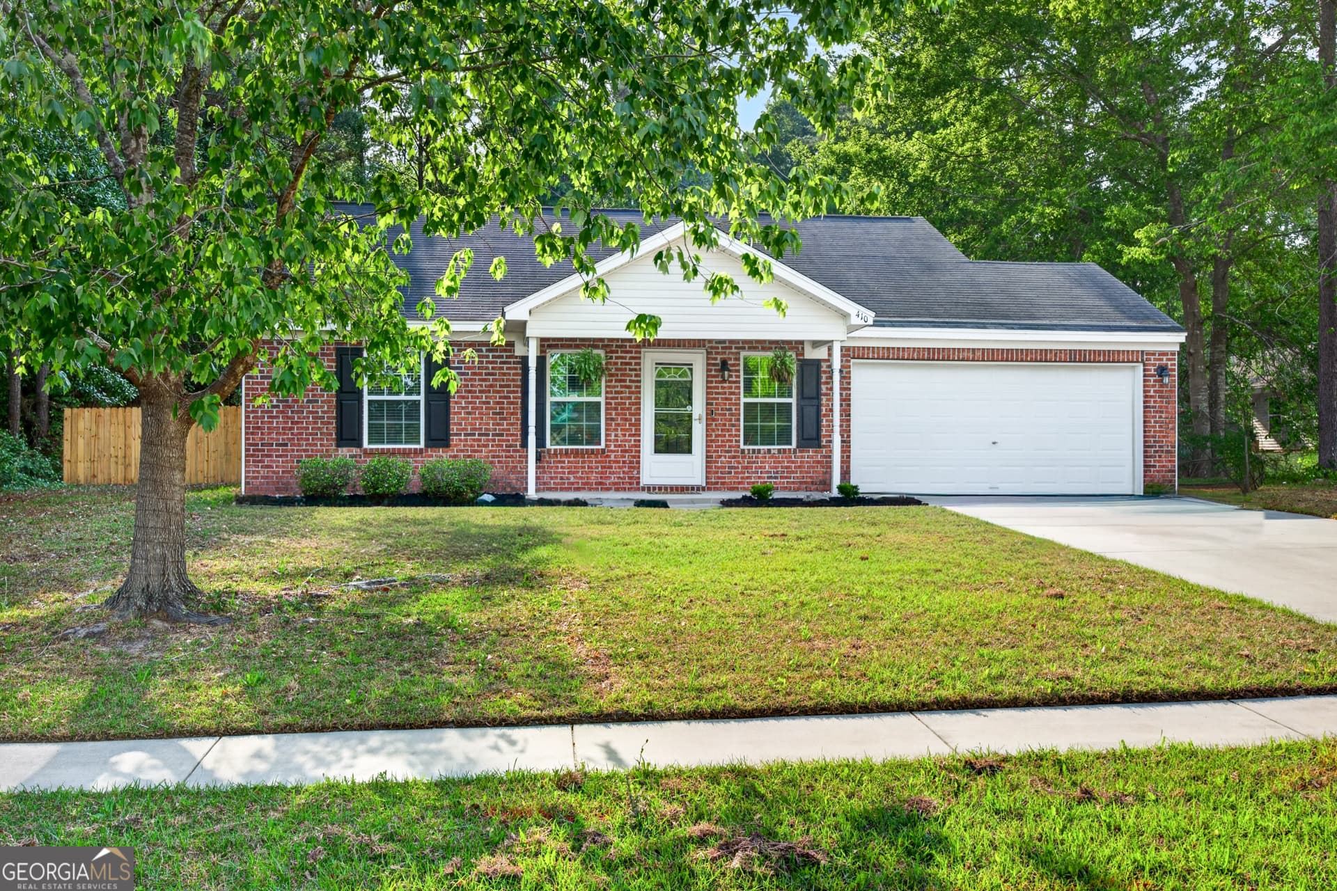 410 Shadowbrook Circle, Springfield, GA 31329 — most recent listing photo