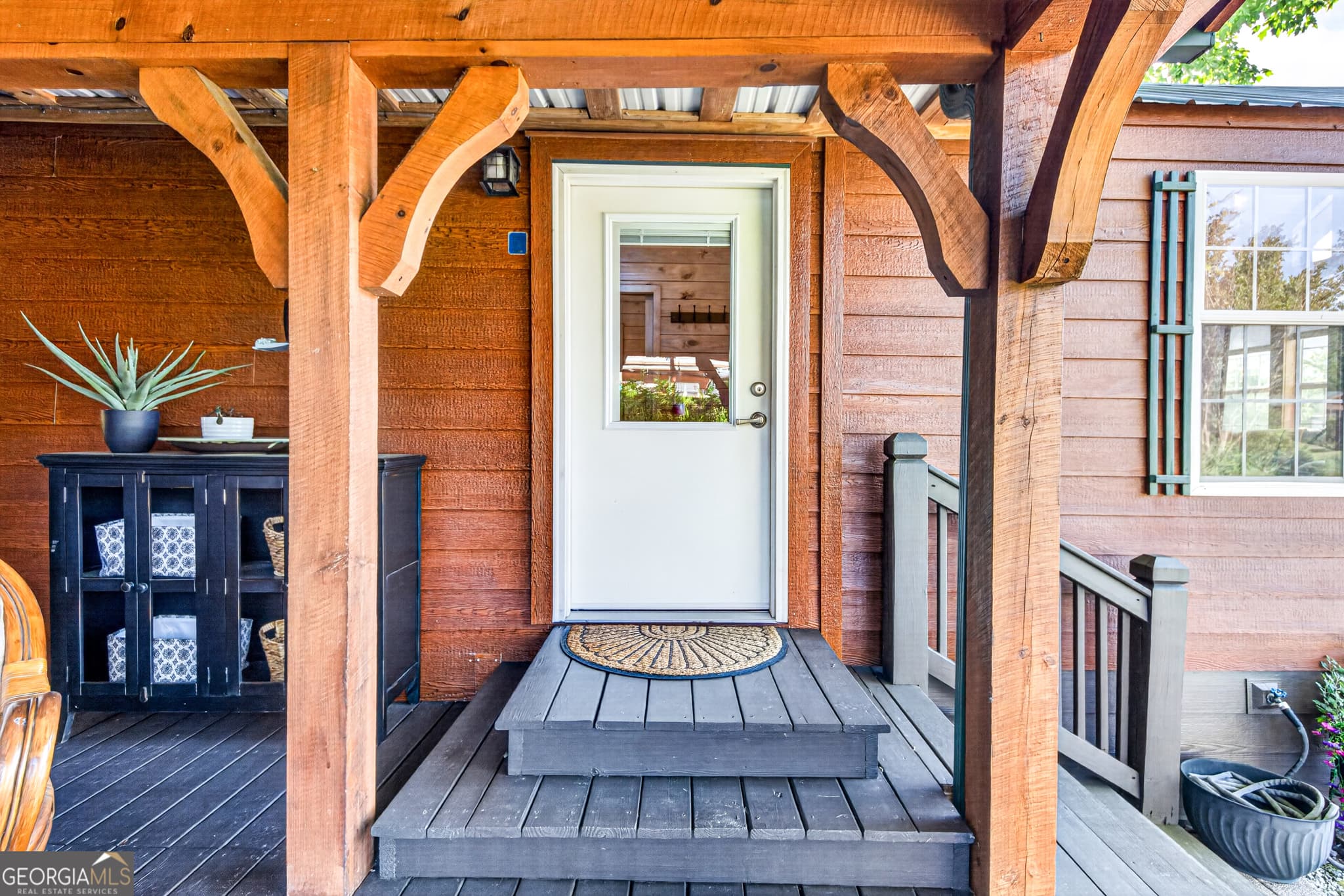 2 bedroom, 1 bathroom, 650 sq ft cabin,single family residence for sale at 664 River Vista Drive, Dillard, GA 30537 — photo 2