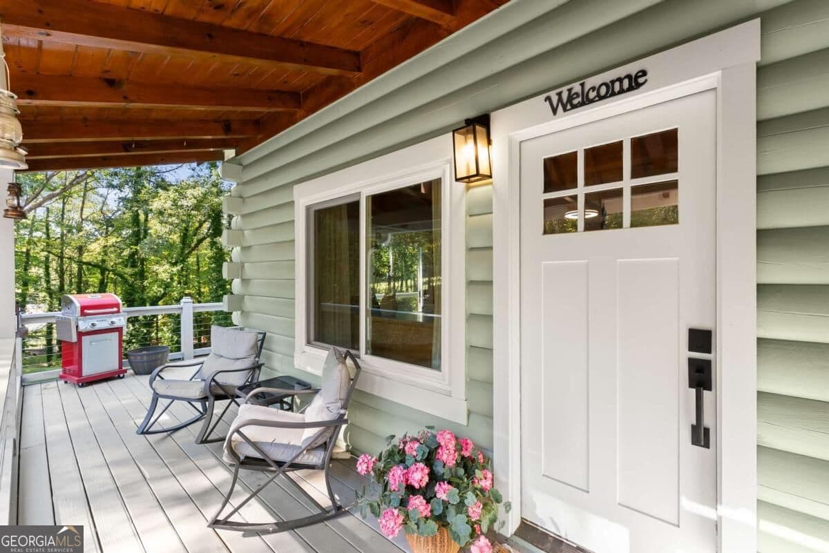 2 bedroom, 3 bathroom, 2,514 sq ft cabin,single family residence for sale at 5441 Carolean Street, Gainesville, GA 30506 — photo 7