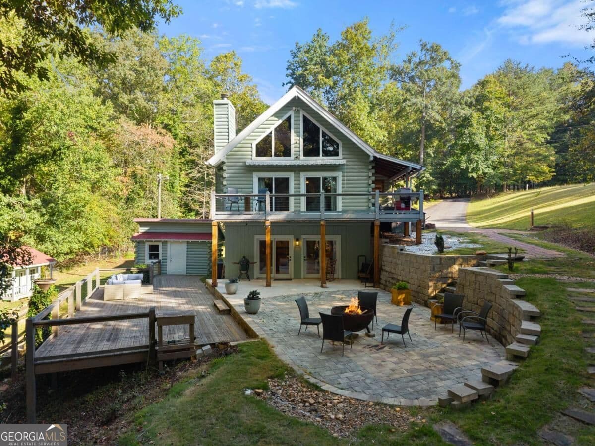 2 bedroom, 3 bathroom, 2,514 sq ft cabin,single family residence for sale at 5441 Carolean Street, Gainesville, GA 30506 — photo 1 of 56