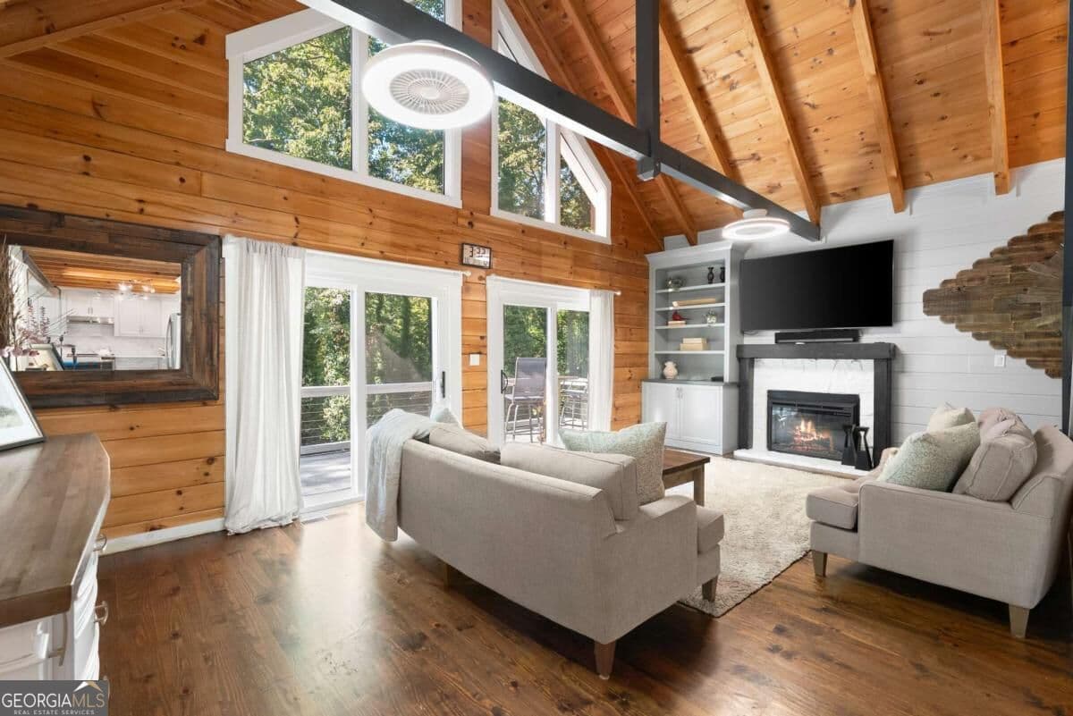 2 bedroom, 3 bathroom, 2,514 sq ft cabin,single family residence for sale at 5441 Carolean Street, Gainesville, GA 30506 — photo 9
