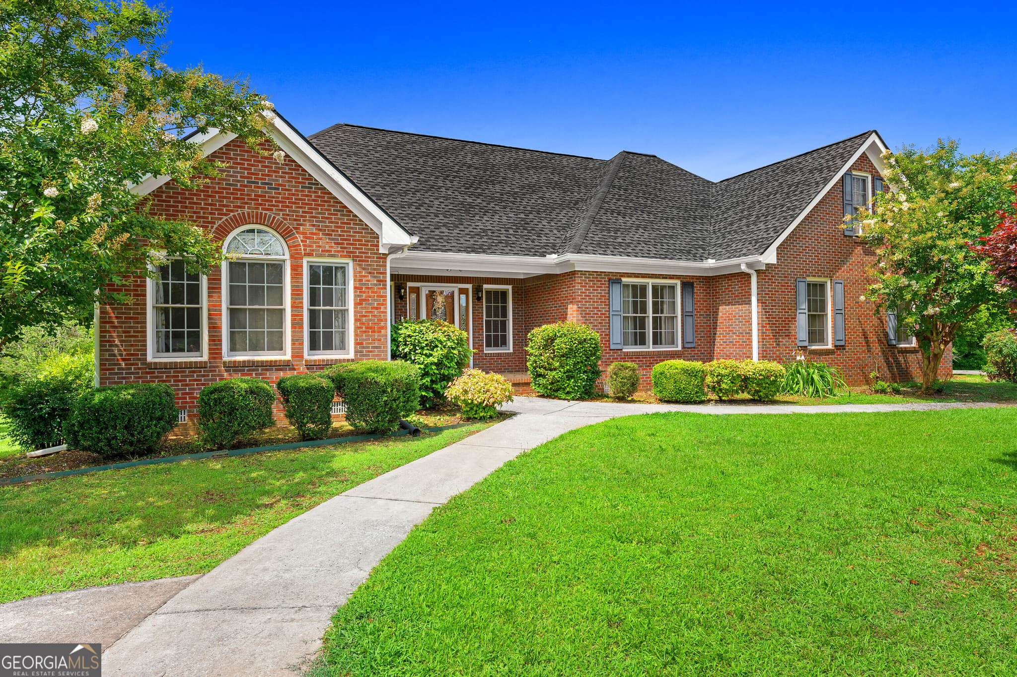 4 bedroom, 2.5 bathroom, 2,435 sq ft single family residence for sale at 81 Valley Road, Colbert, GA 30628
