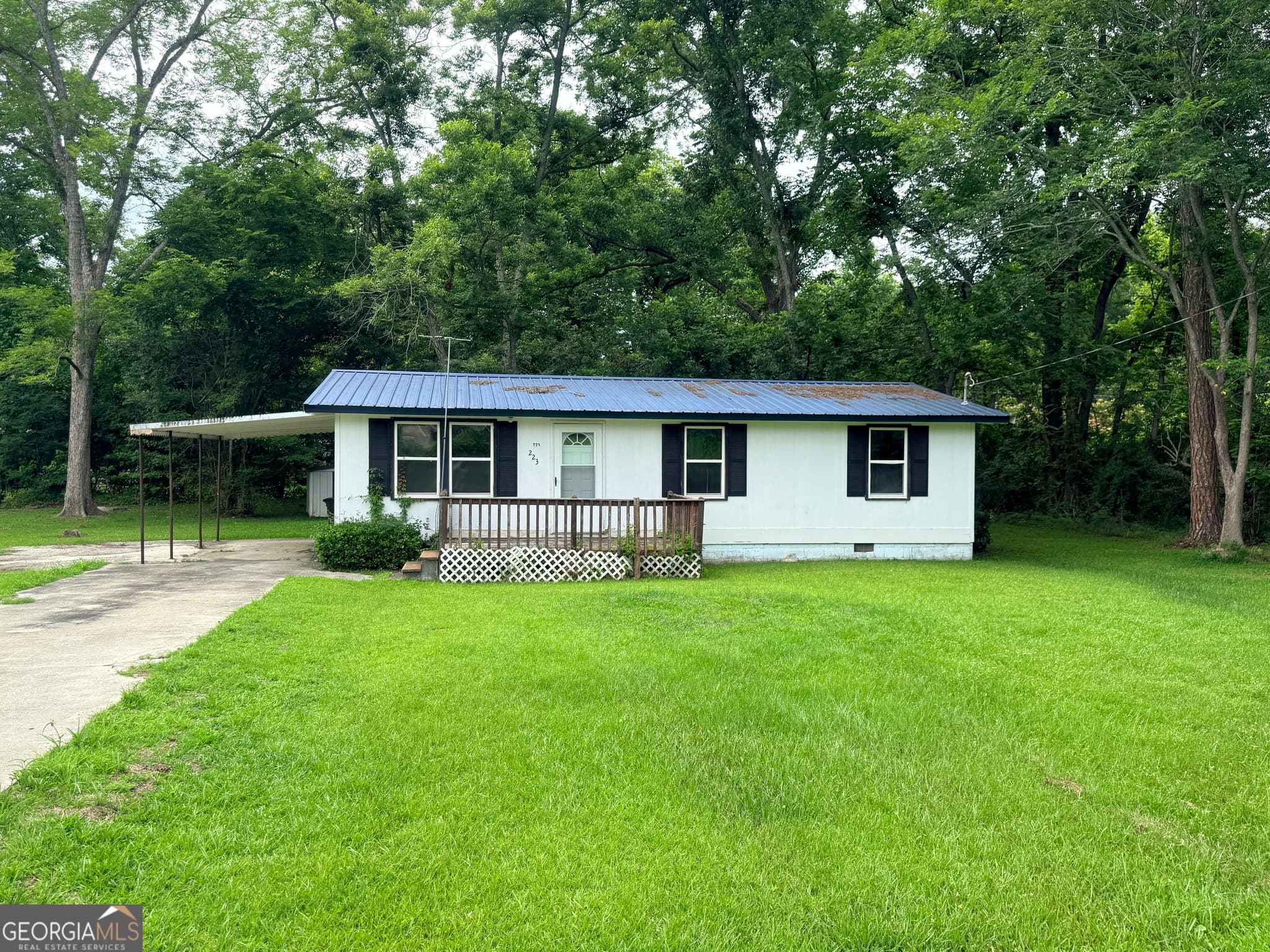 3 bedroom, 1 bathroom, 960 sq ft single family residence for sale at 223 Gay Street, Millen, GA 30442 — photo 2