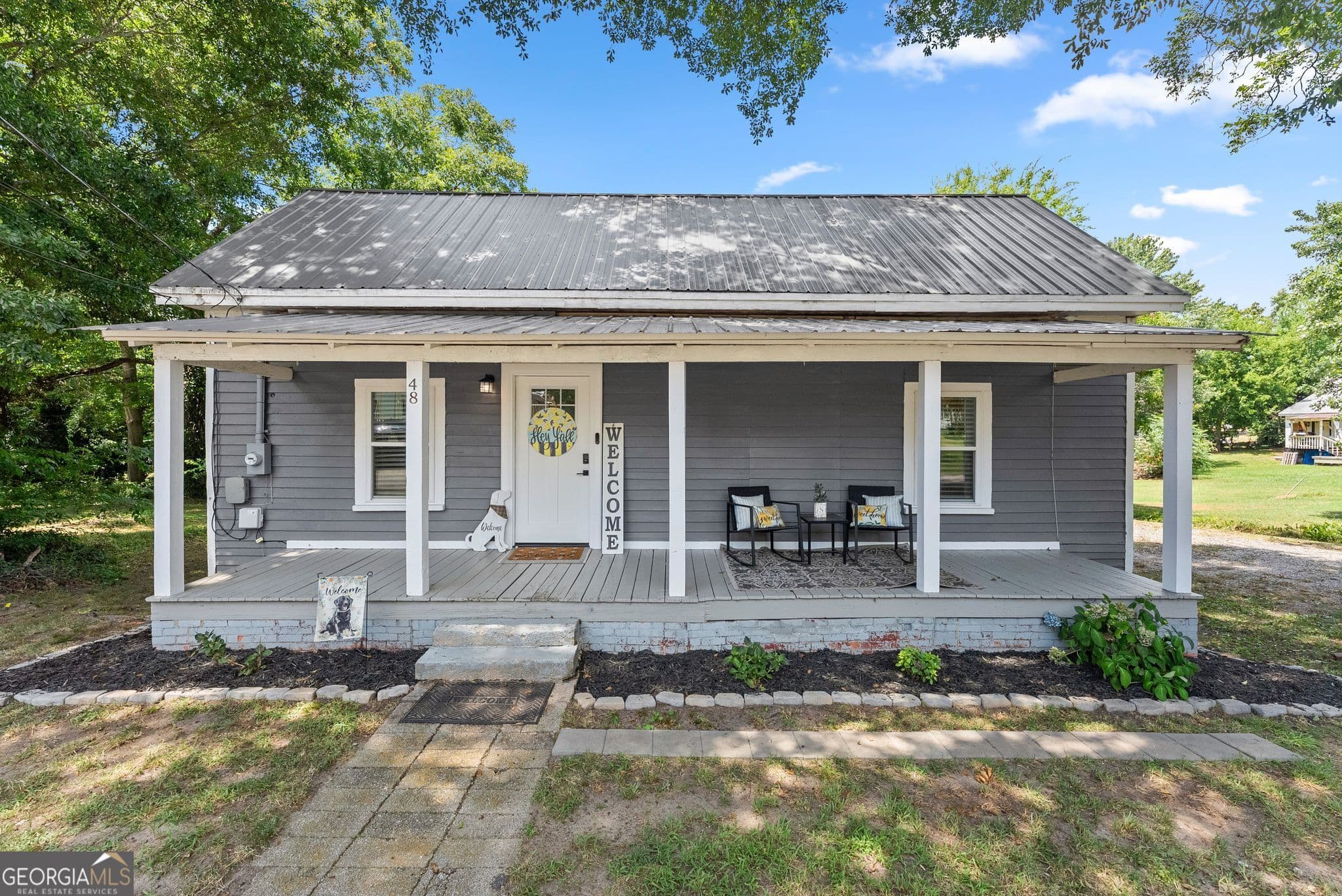 2 bedroom, 1 bathroom, 936 sq ft single family residence sold at 48 Chestnut Street, Commerce, GA 30529