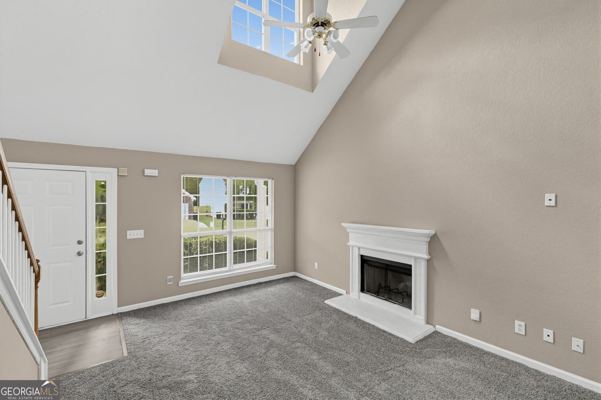 3 bedroom, 2.5 bathroom, 1,694 sq ft single family residence for sale at 4533 Ravenwood Place, Union City, GA 30291 — photo 8