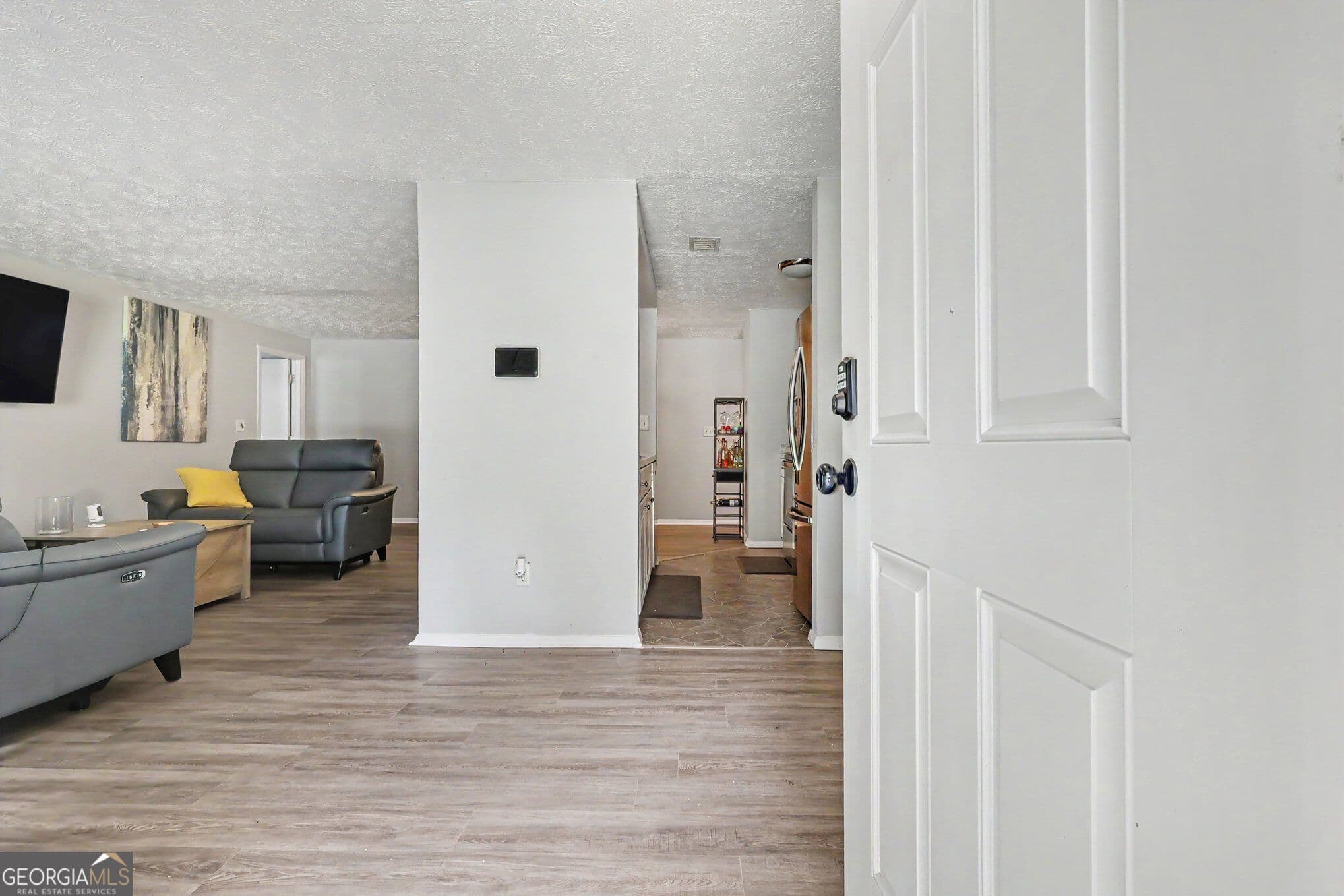 3 bedroom, 2 bathroom, 1,524 sq ft single family residence for sale at 3286 Tasman Court, Lithonia, GA 30038 — photo 4