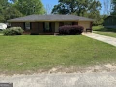 3 bedroom, 1.5 bathroom, 1,368 sq ft single family residence sold at 301 Robbins Street, Sylvania, GA 30467
