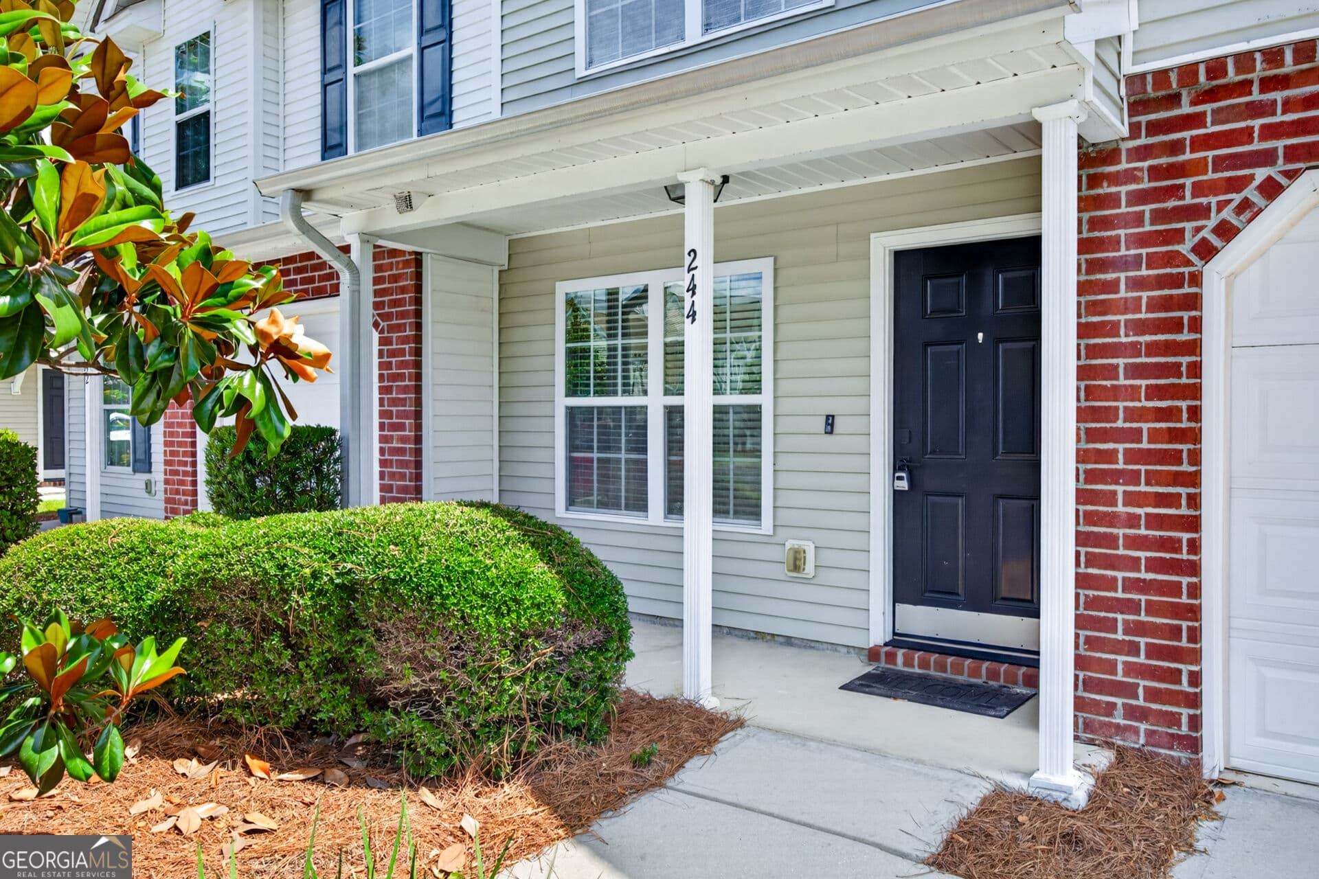 2 bedroom, 2.5 bathroom townhouse for sale at 244 Opus Court, Pooler, GA 31322 — photo 3