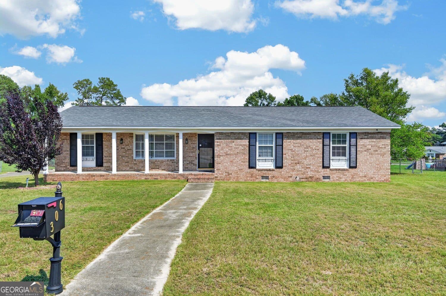 5 bedroom, 2 bathroom, 2,160 sq ft single family residence for sale at 306 Skylark Road, Augusta, GA 30907