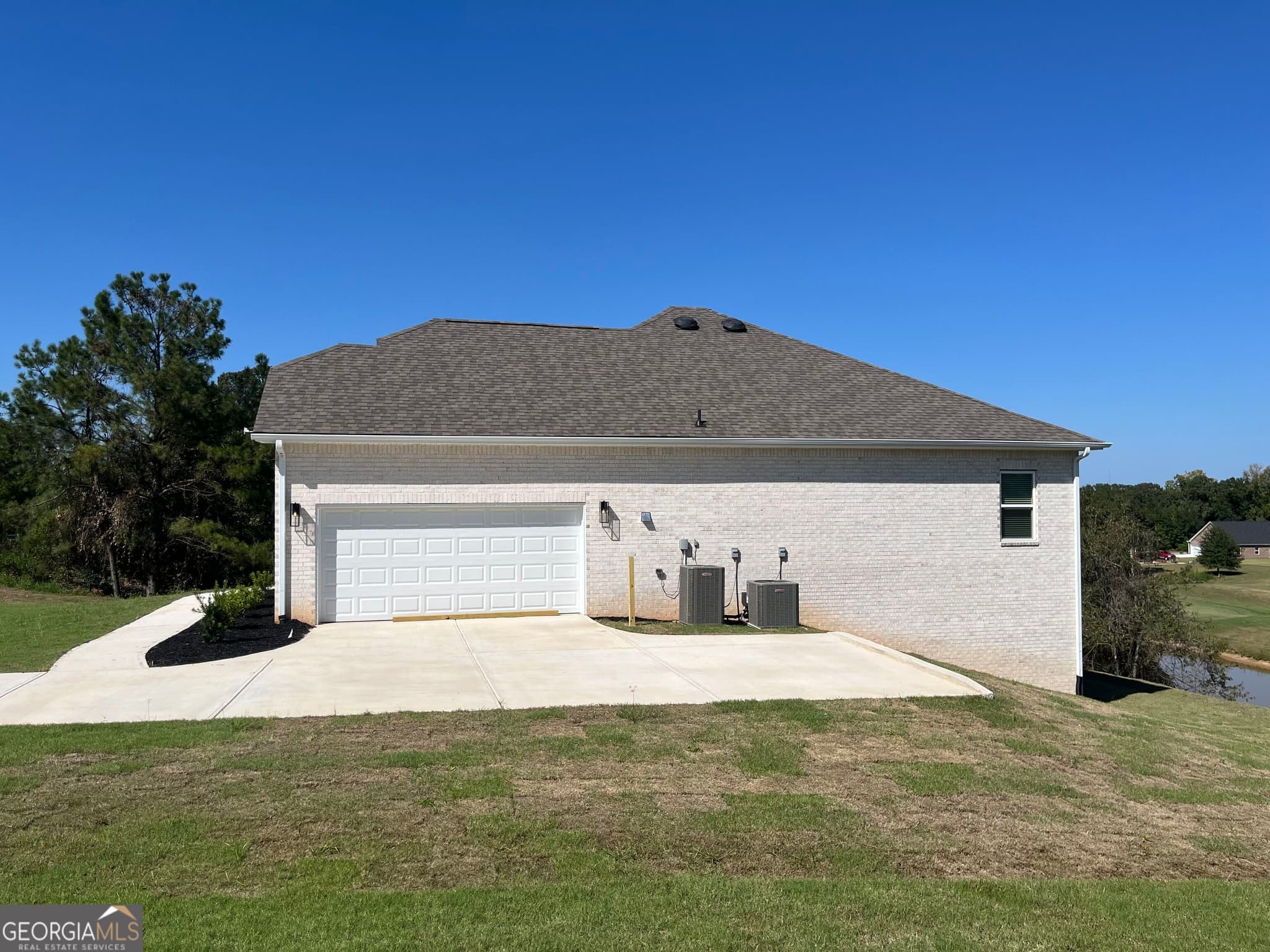 5 bedroom, 3 bathroom, 3,222 sq ft single family residence for sale at 367 Eagle Ridge Drive LOT 11, Macon, GA 31216 — photo 2